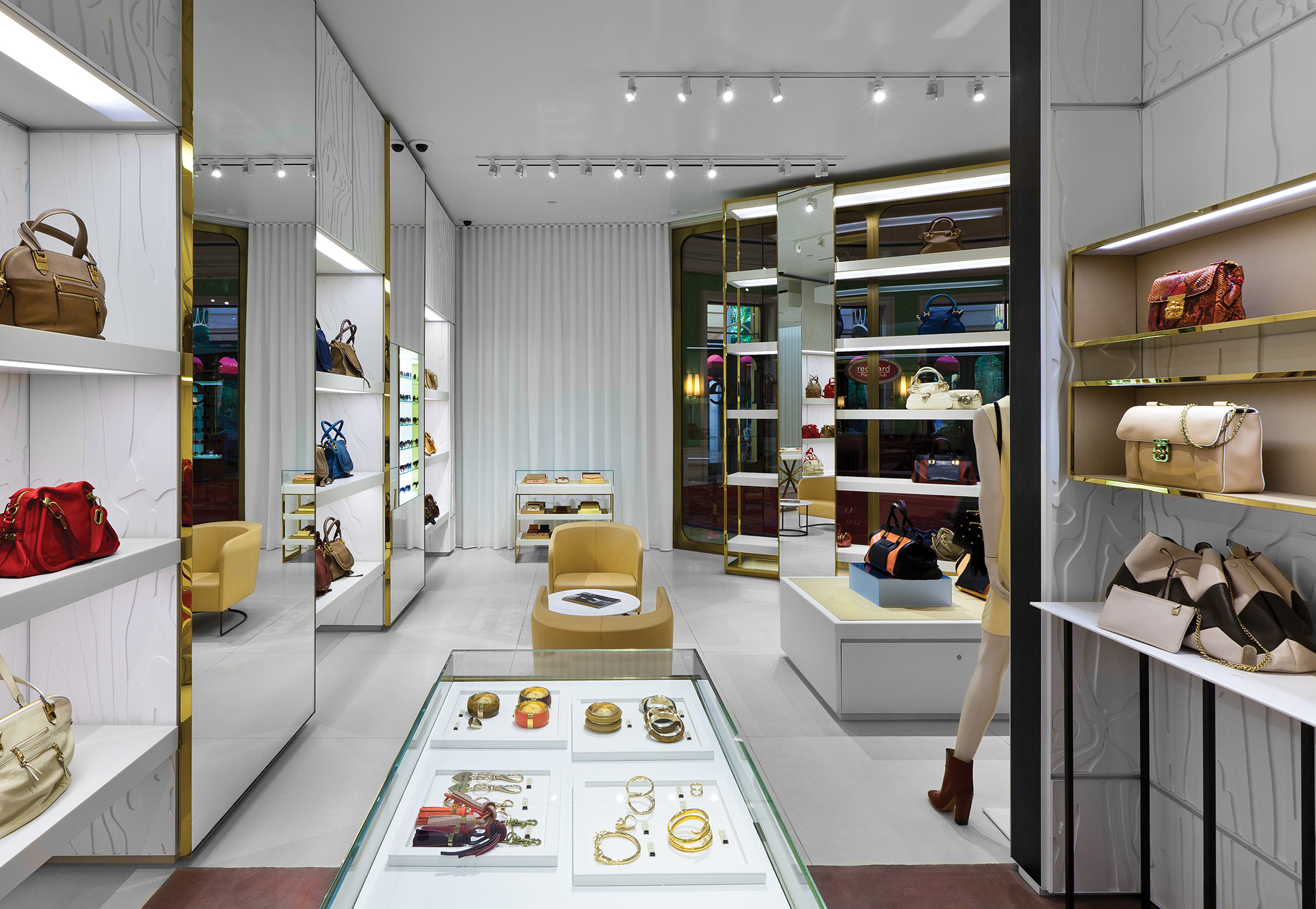 LEDs Drive Top 2019 Retail Trends – Amerlux Blog